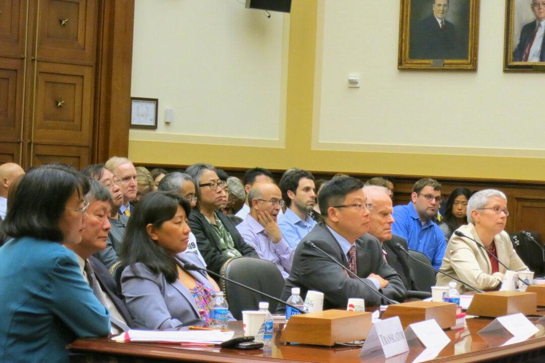 Congressional Hearing Seeks Accountability for Rights Violations in China