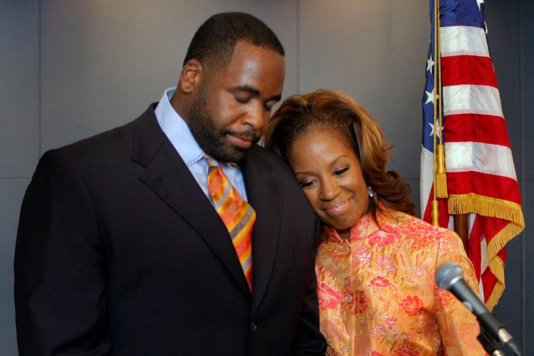 Carlita Kilpatrick, Wife of Jailed Detroit Mayor, Loses Mansion-Like Home