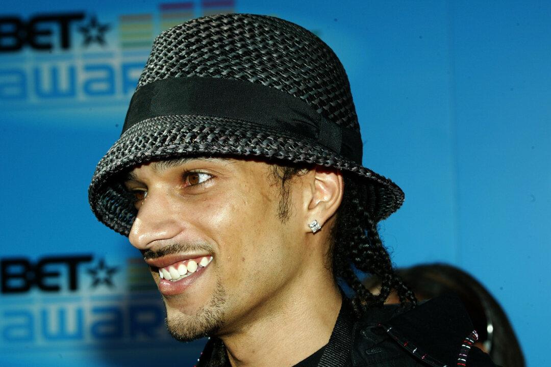 ‘American Idol’ Sued for Discrimination: ‘Ridiculous,’ Says Nigel Lythgoe