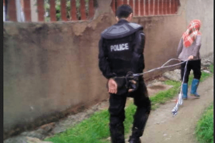 Migrant Workers in China Kidnap Two Policemen During Stand-off