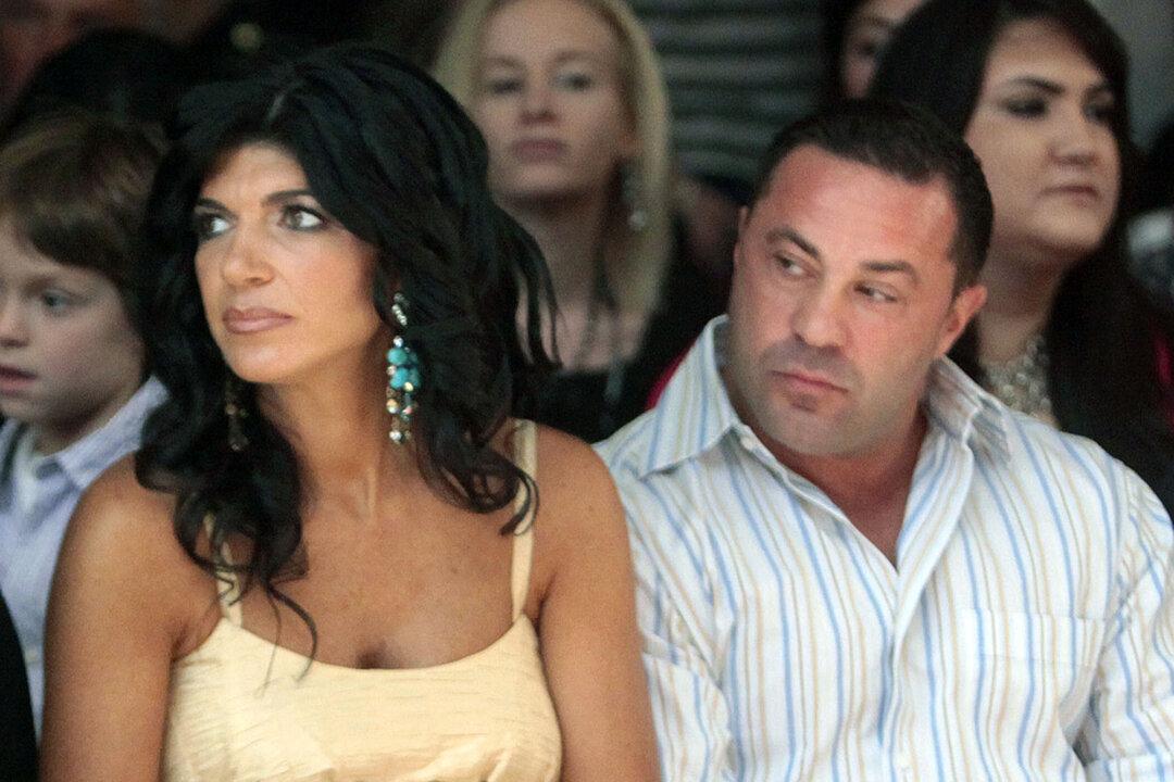 Real Housewives’ Apollo Nida Gives Teresa Giudice Prison Advice