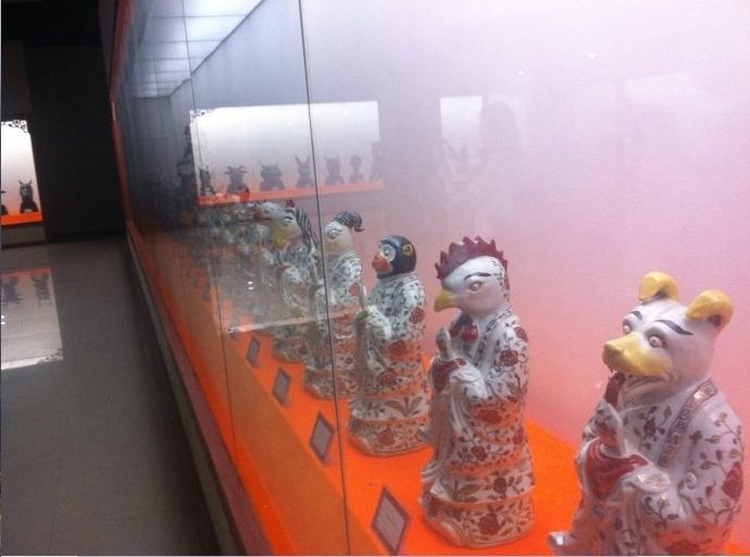 Chinese Museum Embarrassed Over Fake Relics