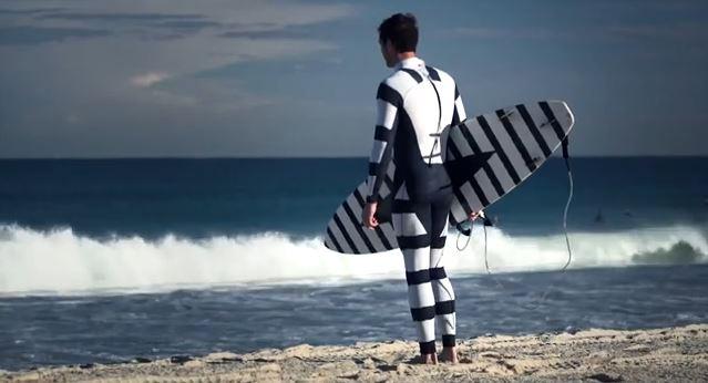 New Wetsuits Designed to Fool Sharks (+Video)