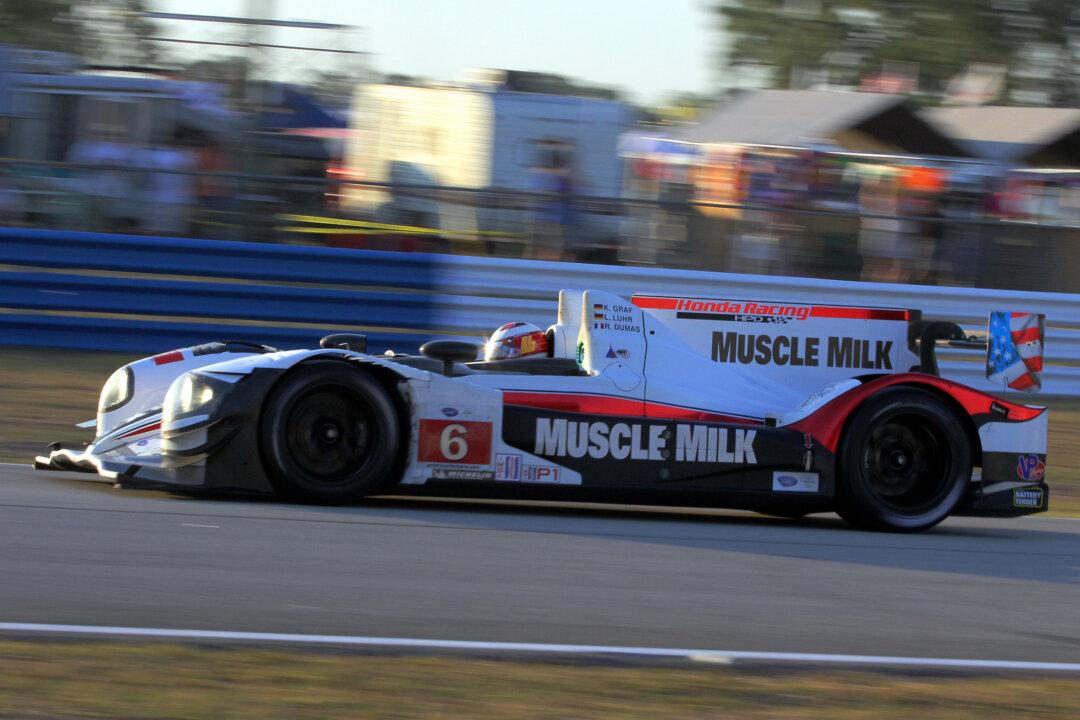 Muscle Milk Picket Racing Clinches P1 Title at ALMS Baltimore Grand Prix Wreckfest