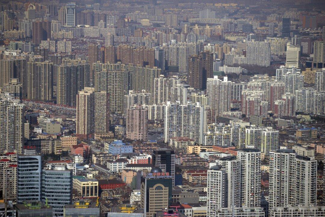 Can China Escape the Skyscraper Curse?