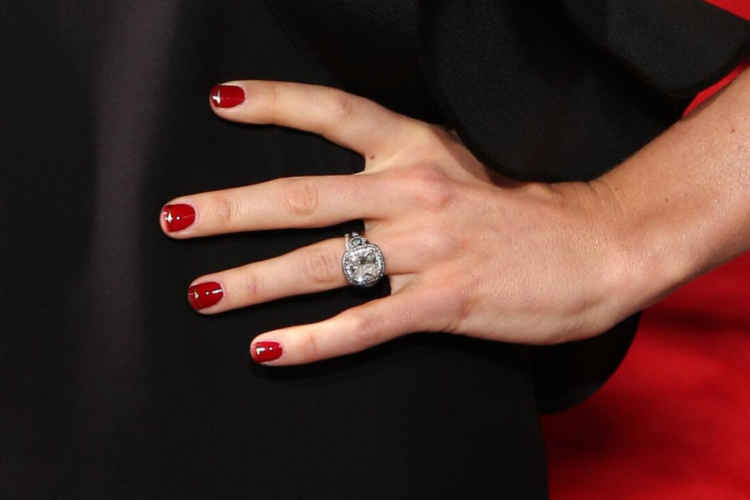 Engagement Rings: 10 of Hollywood’s Biggest Rocks