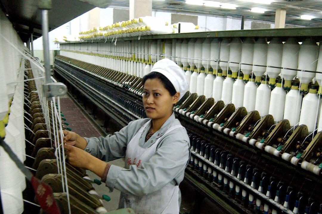 Foreign Investment Flees China, Despite Denials