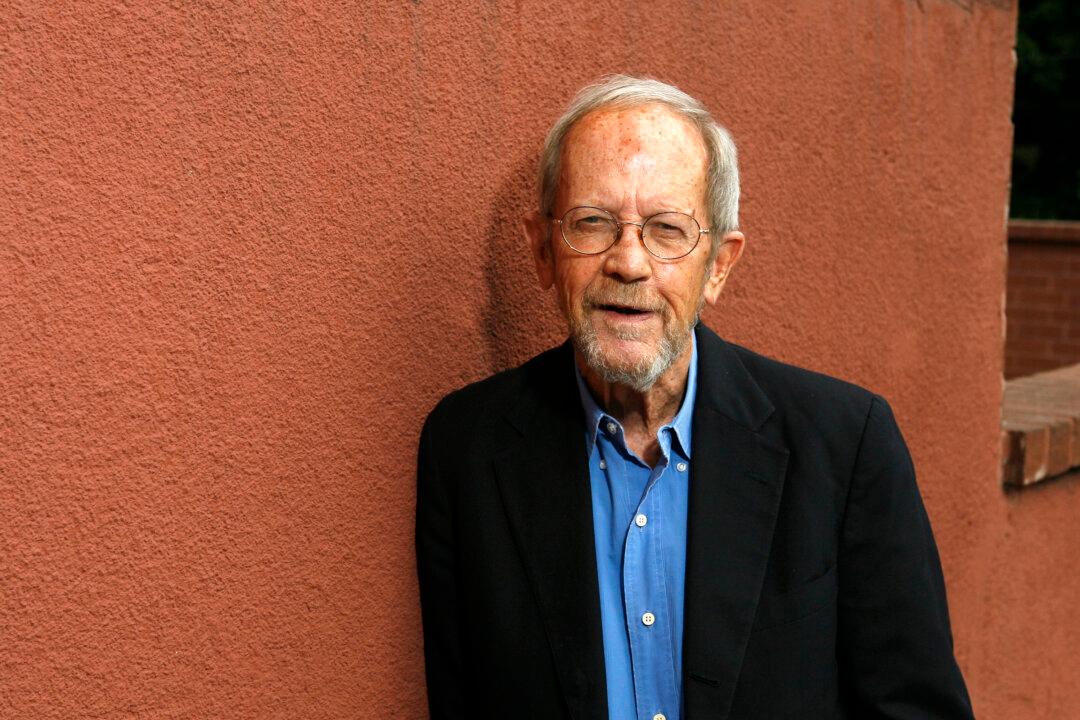 Elmore Leonard Hospitalized in Detroit After Stroke