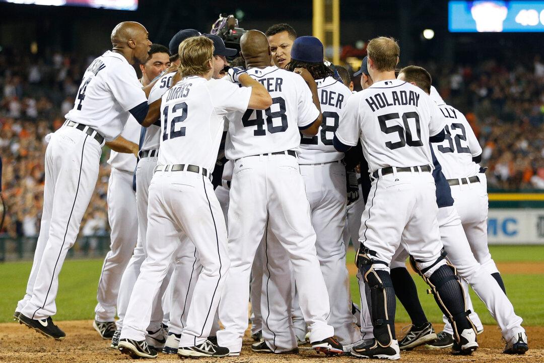 Cabrera Walkoff HR lifts Tigers to 6-5 win over Royals