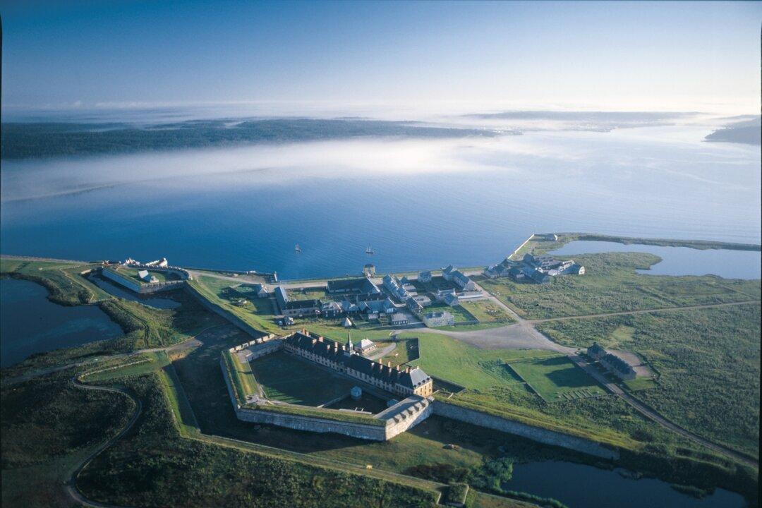 Parks Canada Logo Gets Design Overhaul, Costs Not Disclosed