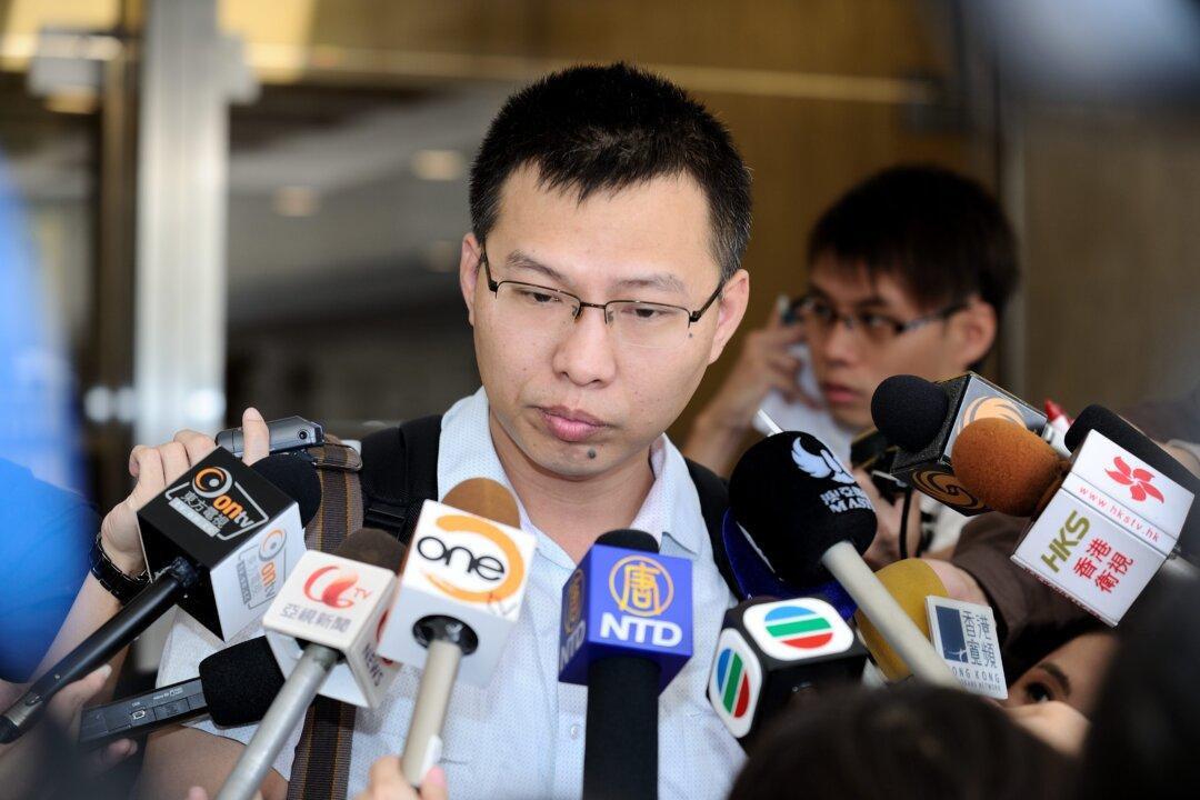 Journalist Brings Powerful Chinese Businessman to Bay in Hong Kong