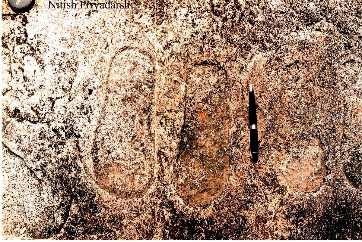 India: Footprints in Rock Evidence of Ancient People From Sky?