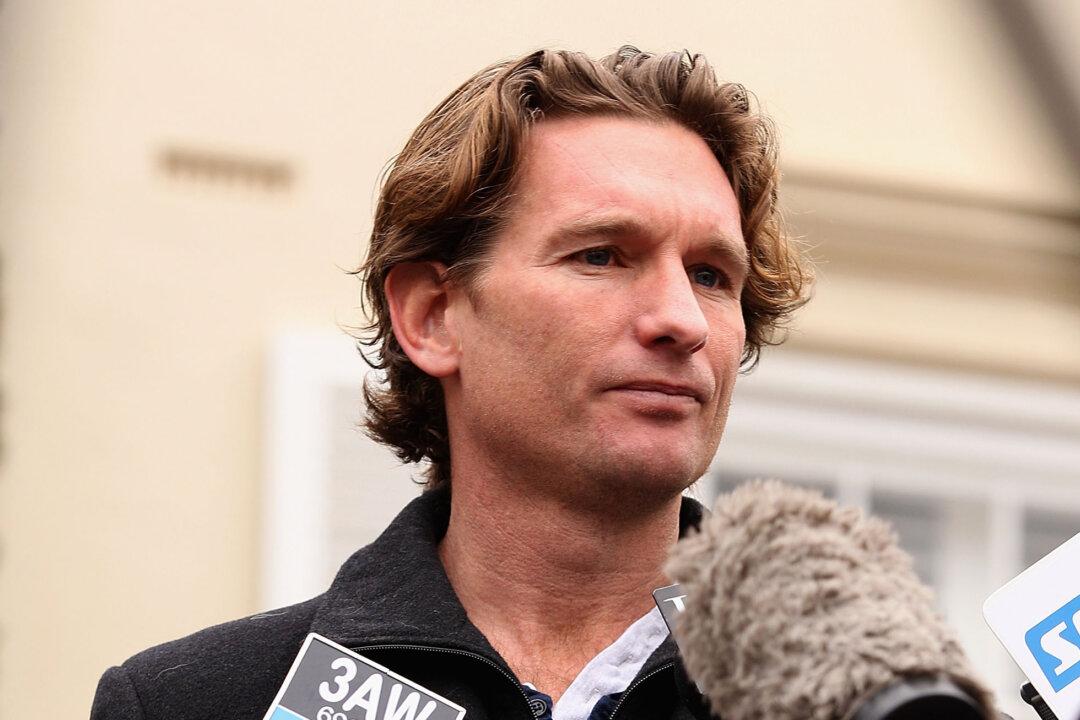 Hawks and Cats To Shine in 2013 AFL Finals Following Bombers Disqualification