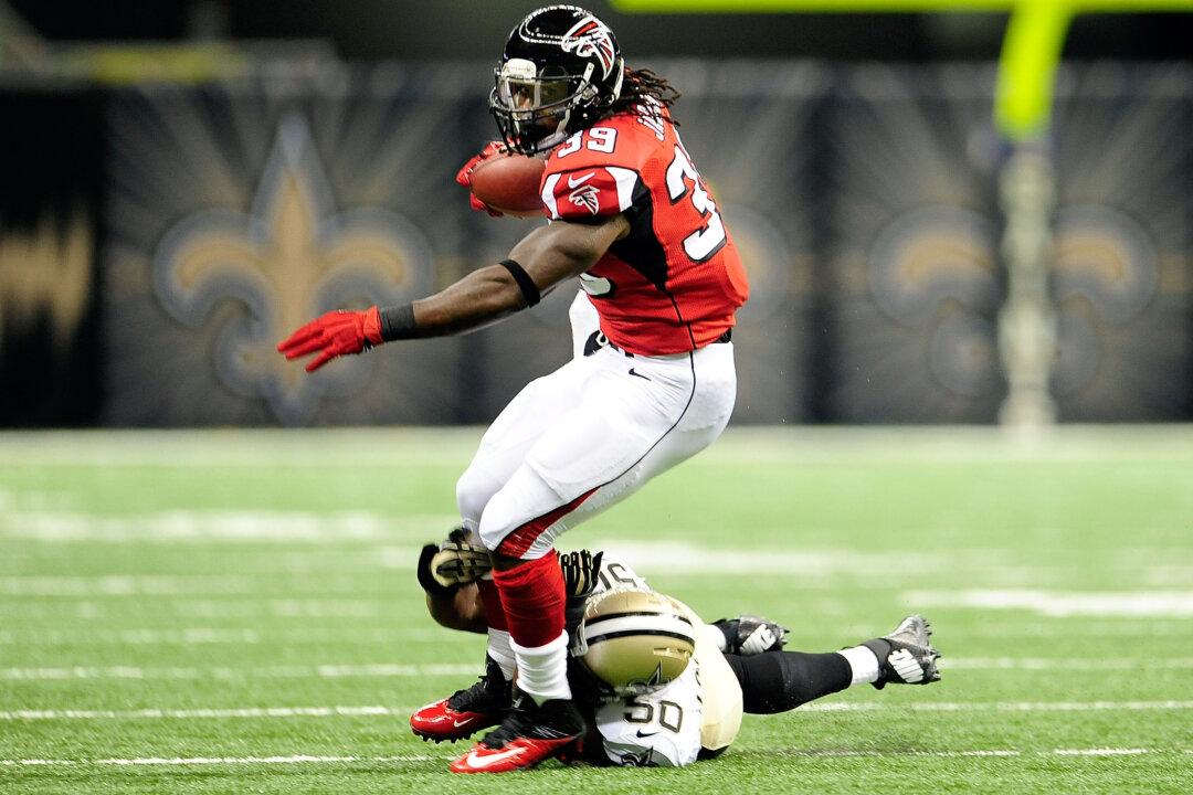 Stephen Jackson Out With Thigh Injury, Return Questionable