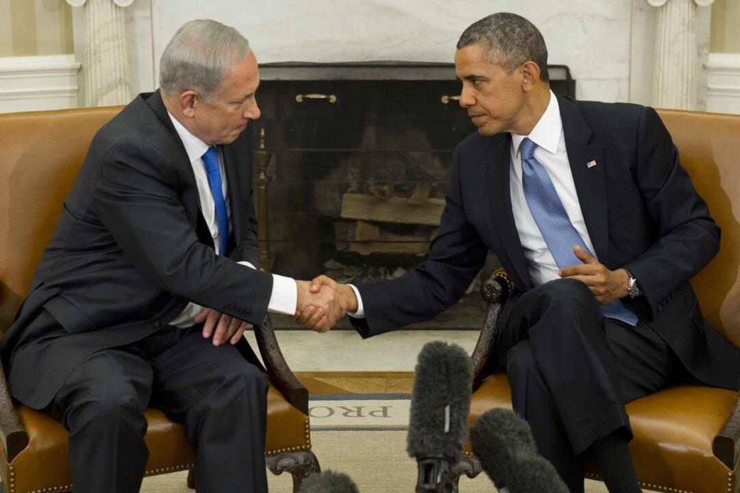 Netanyahu Urges US to Keep Iran Sanctions in Place