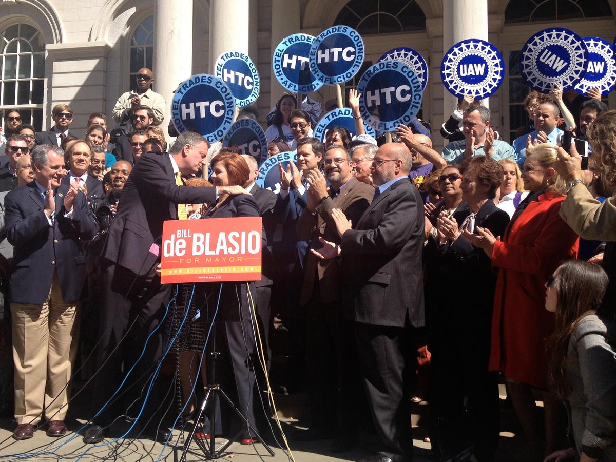 Quinn Endorses De Blasio