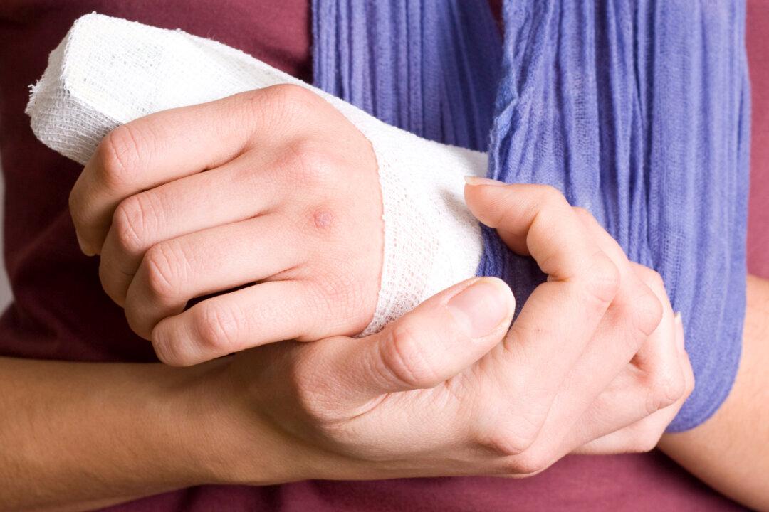 Fracture or Bone Bruise? How to Tell