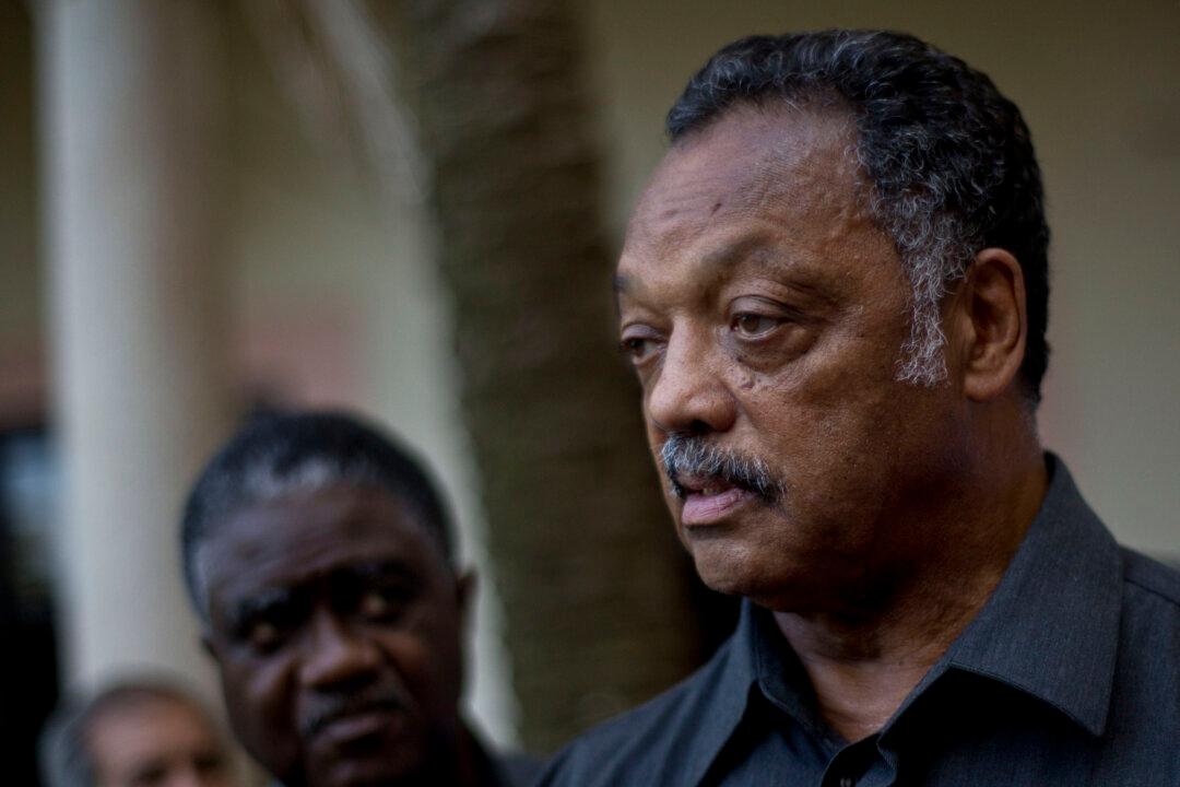 Rev. Jesse Jackson Hospitalized With COVID-19 After Being Fully Vaccinated