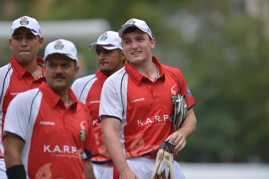 England and Hong Kong Squads Picked for Australian Tours