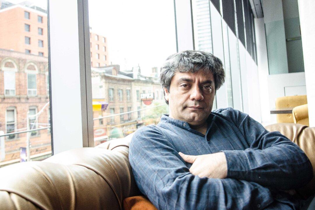 Director Faces the Fire with ‘Manuscripts Don’t Burn’