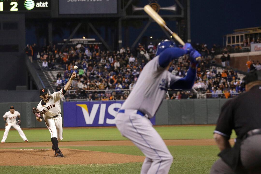Giants, Dodgers Fan Fight: 1 Dead