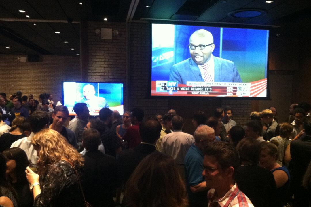 Quinn’s Election Party Starts Off on Somber Note