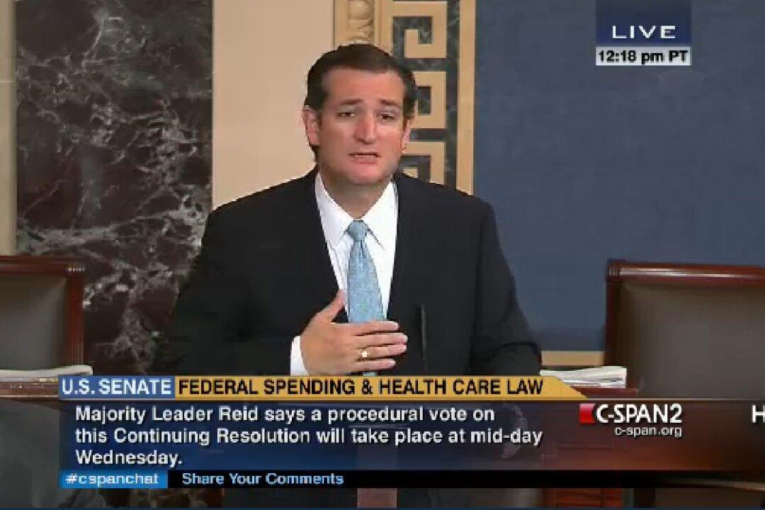 Ted Cruz ‘Filibuster’ Live Stream: Senator Will Talk, Tweet Until He ‘Can’t Stand’