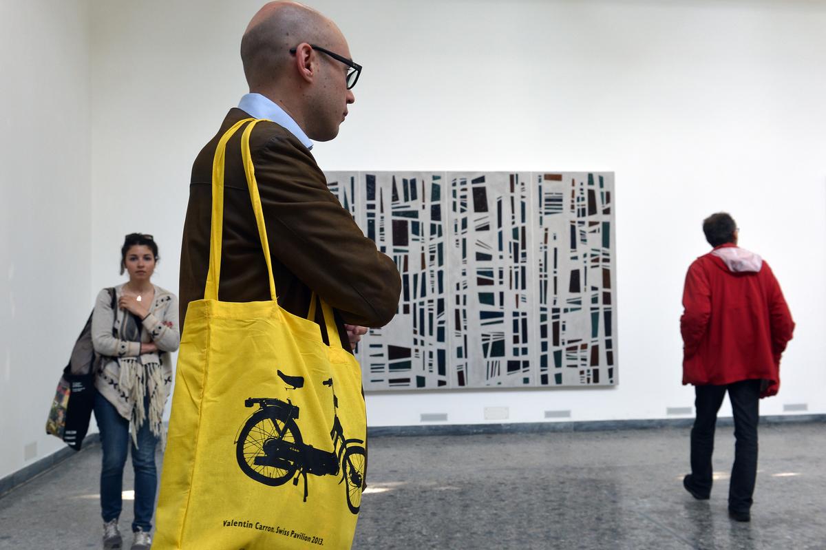 22 Rules for Art Fair Etiquette