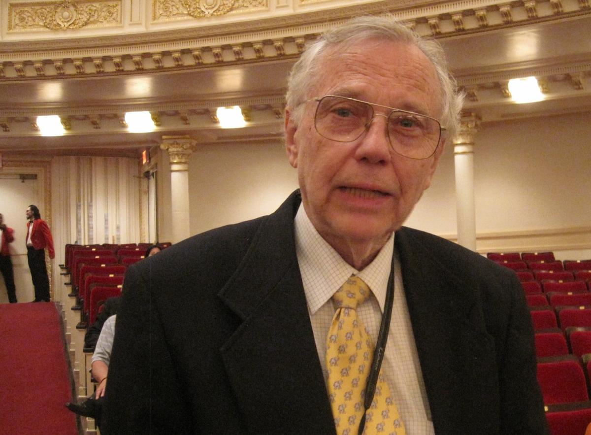 Broadcaster Impressed by Shen Yun Symphony Orchestra’s Elaborate Arrangements