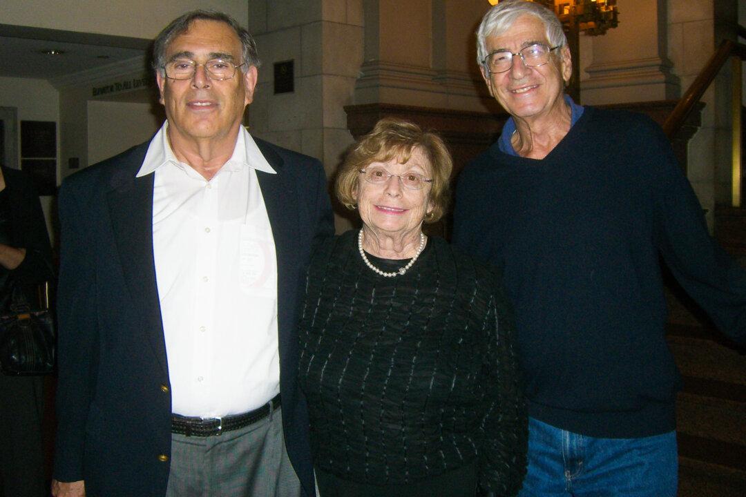 Shen Yun Symphony Orchestra’s ‘Cross-Cultural Music Is Wonderful' Says Musician