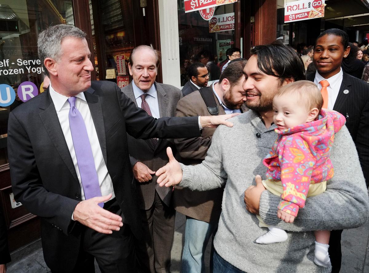 Public Support Sought for Fast-Food Worker-Wage Battle in New York