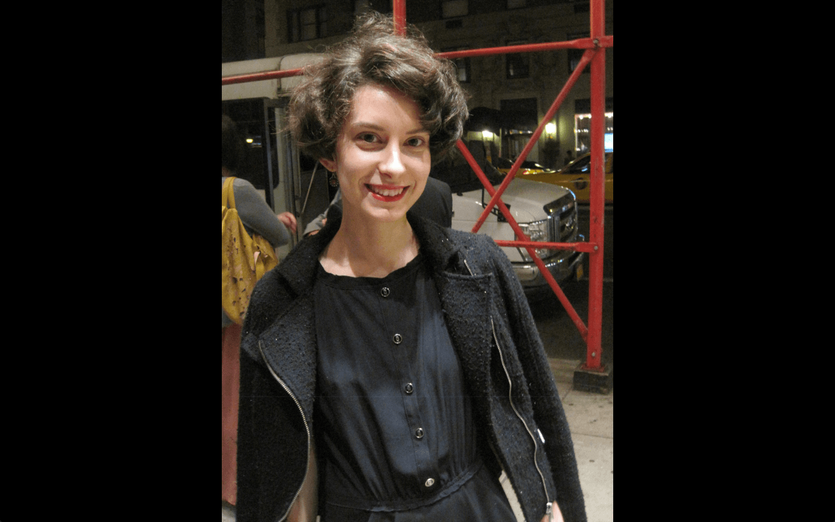 Fashion Stylist Moved to Tears by Shen Yun Symphony Orchestra