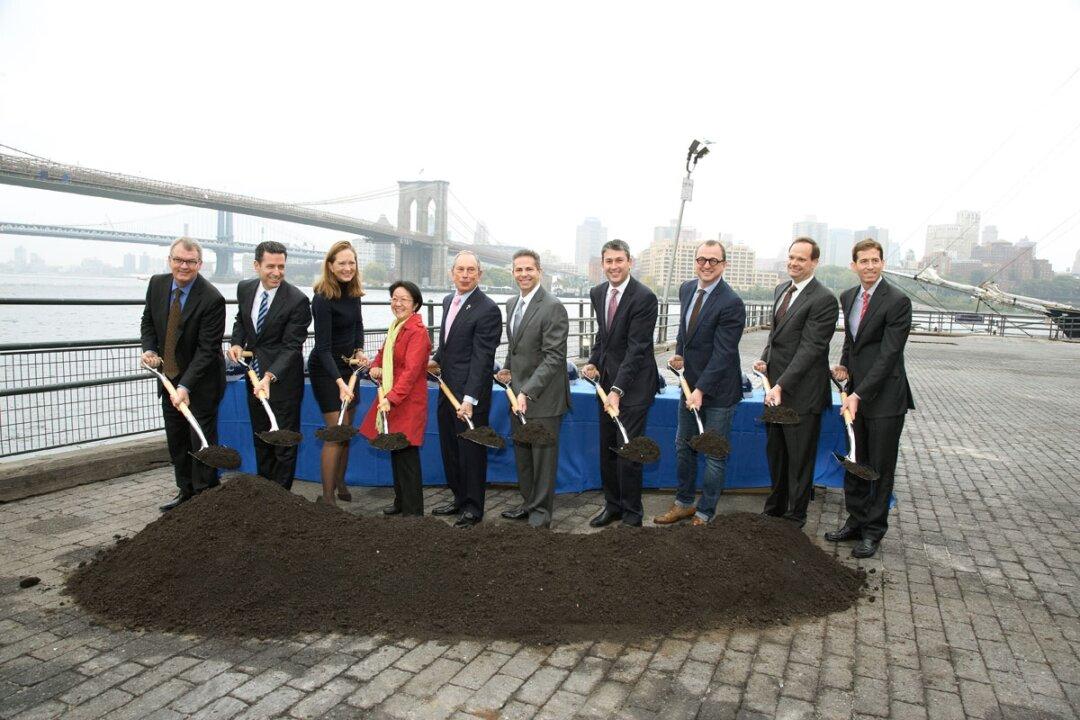 Pier 17 Redevelopment Breaks Ground