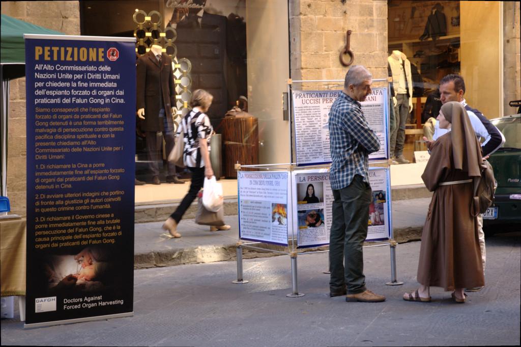 Italian Magazine Publishes Piece Exposing Beijing’s Forced Organ Harvesting, Hits Back After Criticism From Chinese Embassy