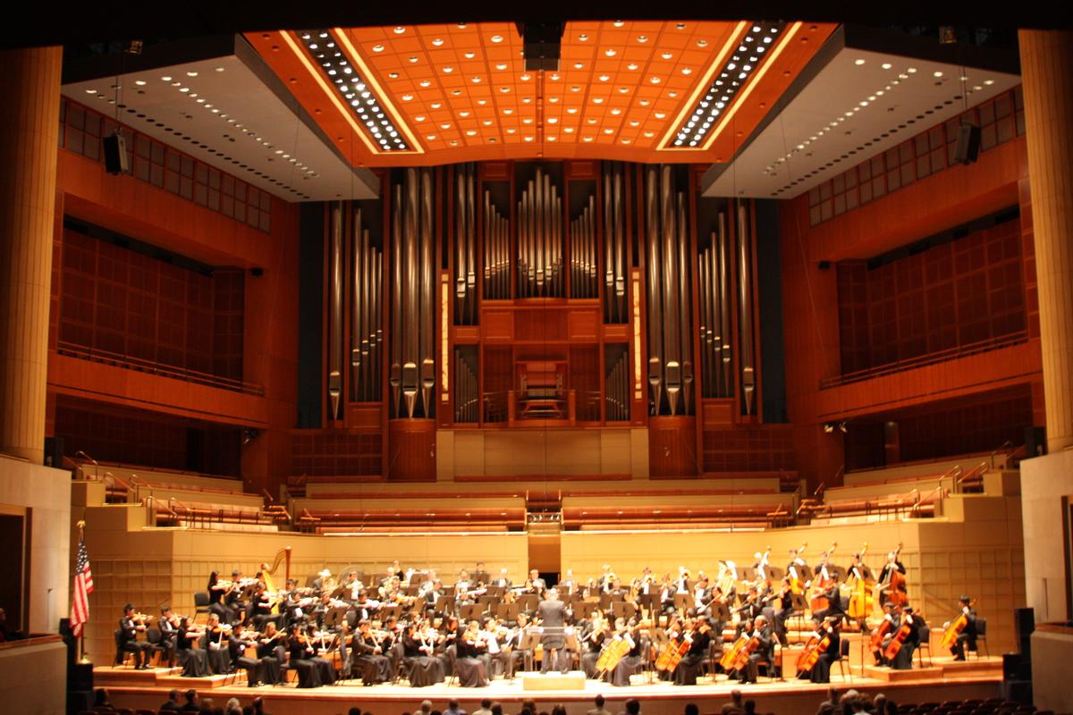 Shen Yun Symphony ‘Fantastic,’ Say Longtime Patrons