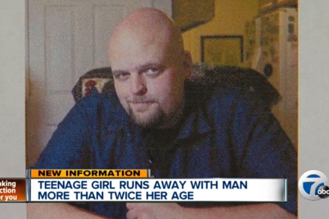 Emily Lalinsky, 15, and Robert Messer, 37, Run Off in Michigan: Reports