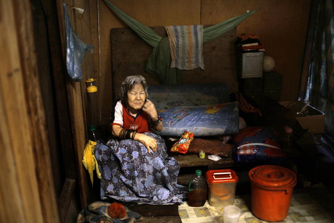 Our World in 7 Headlines: Oct. 10