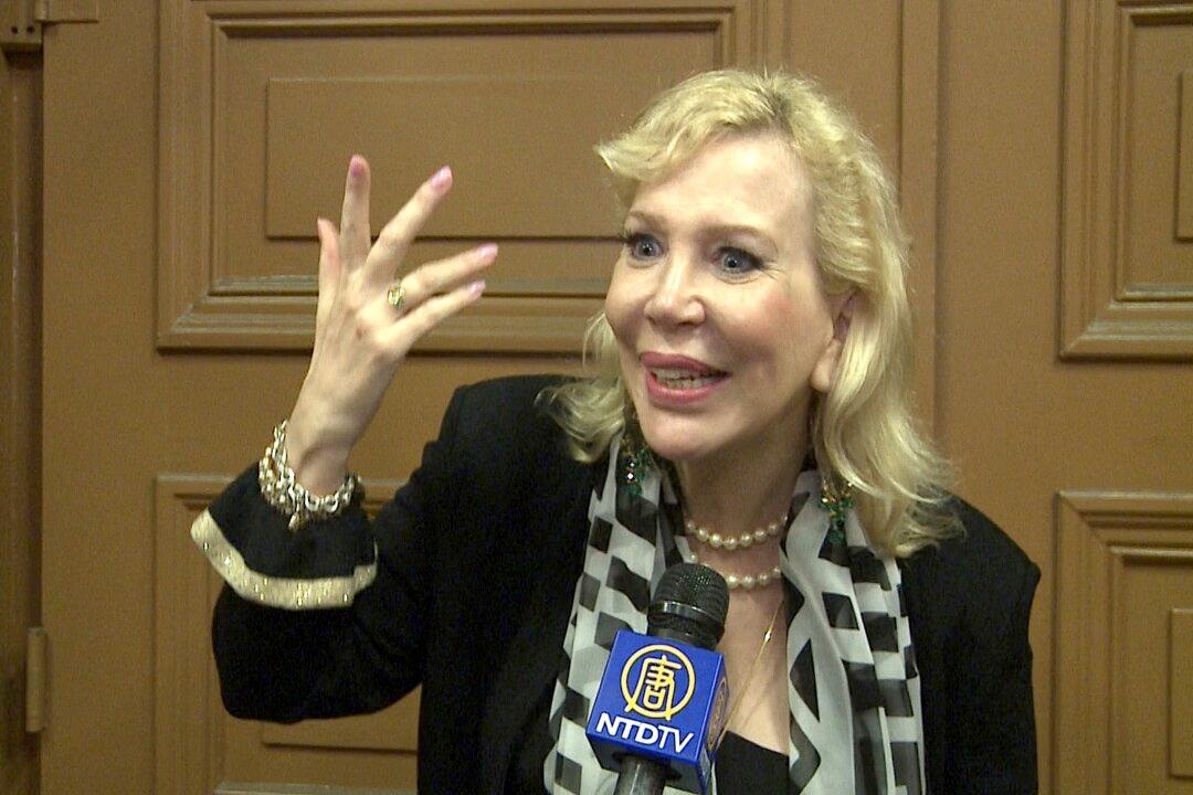 Executive Film Producer: Shen Yun Symphony Orchestra Is ‘Very Unique, Very Joyous’