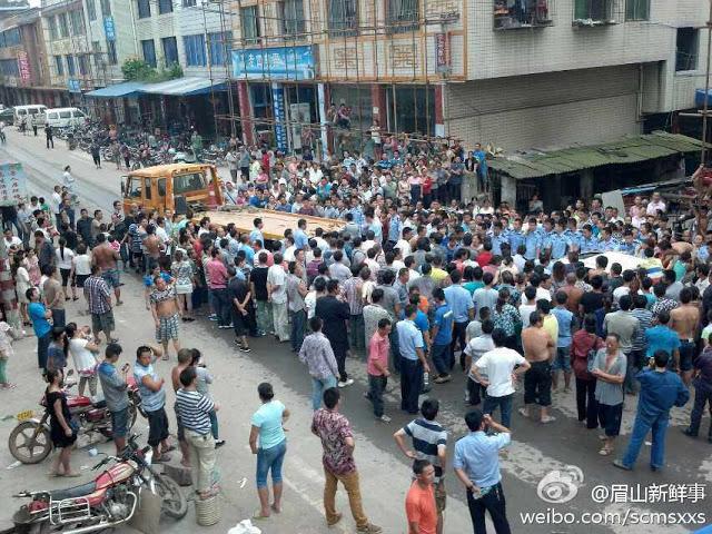 Thugs Hired by Mining Company to Fight Protesters