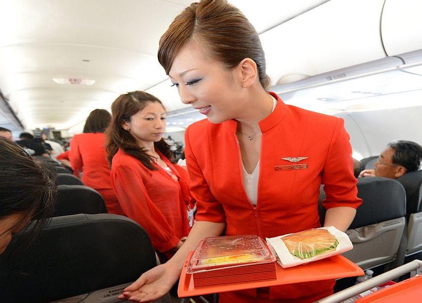 The Consummate Traveler: Food in Flight