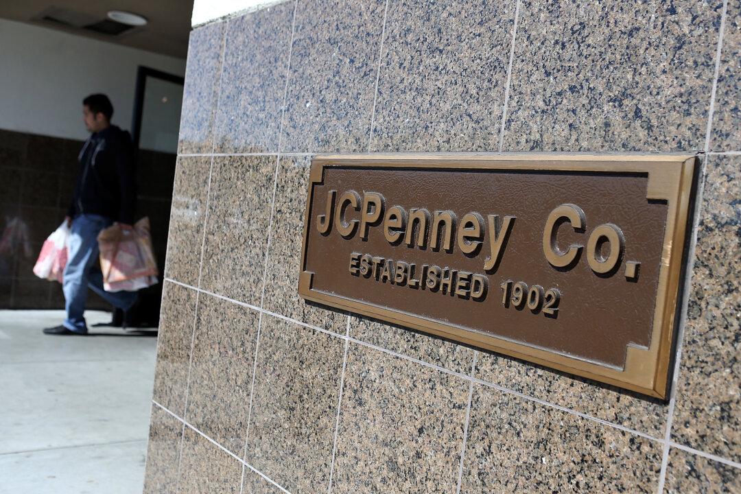 JC Penney Optimistic But Cash Running Low