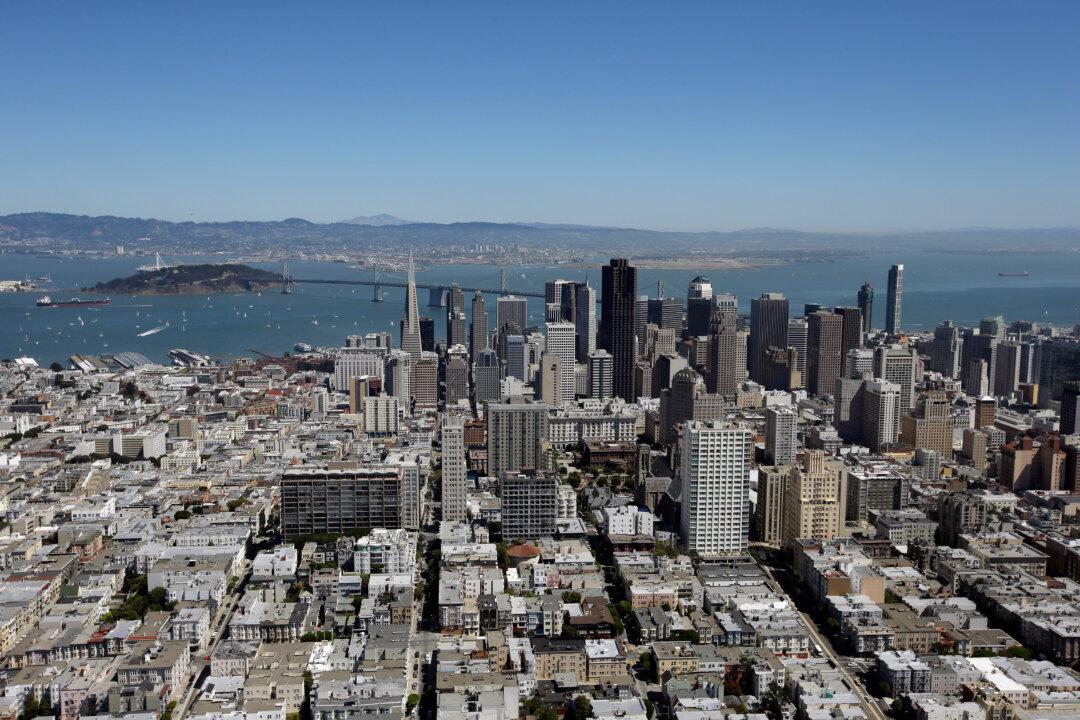 Foreigners Gobble Up US Residential Real Estate