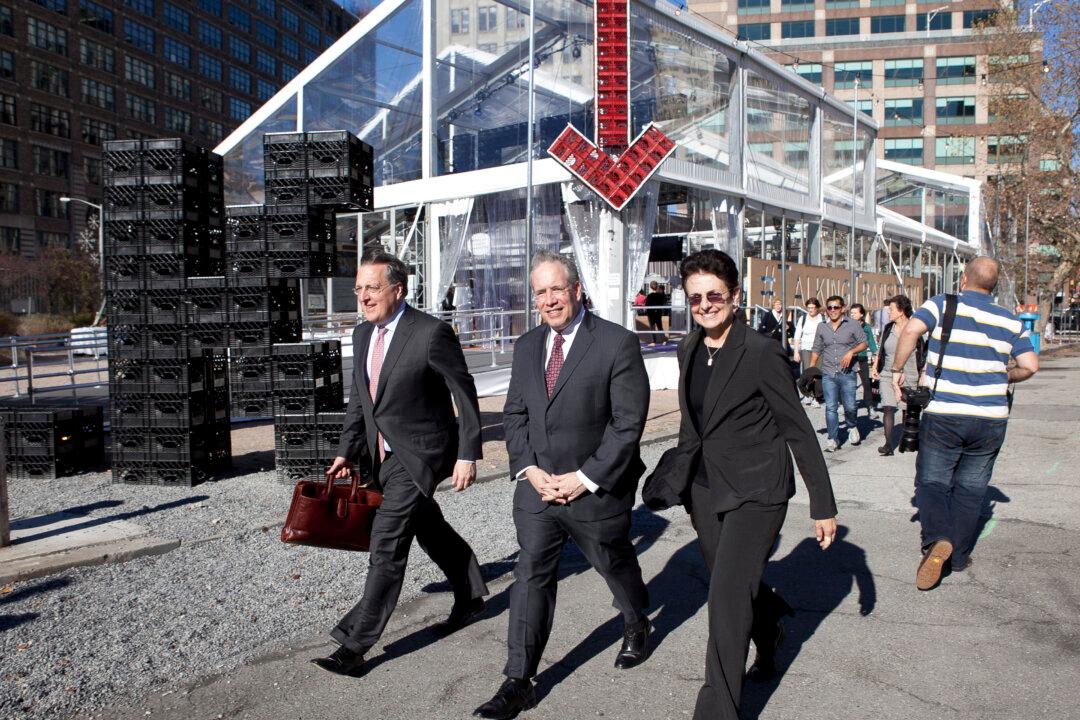 Scott Stringer Unveils Transition Team