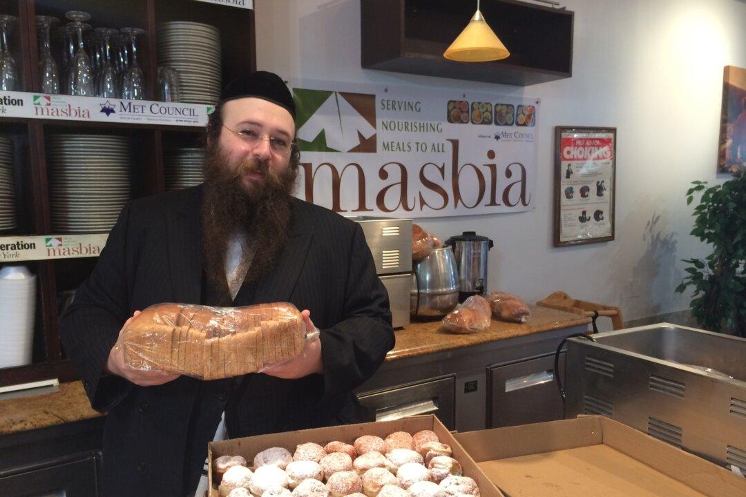 After Cuts to Food Stamps, Demand for Soup Kitchens Swells