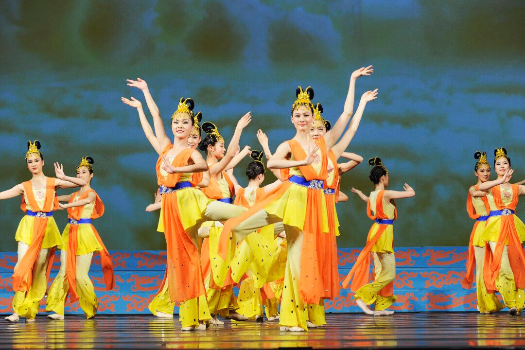 Classical Chinese Dance: A Great Cultural Treasure