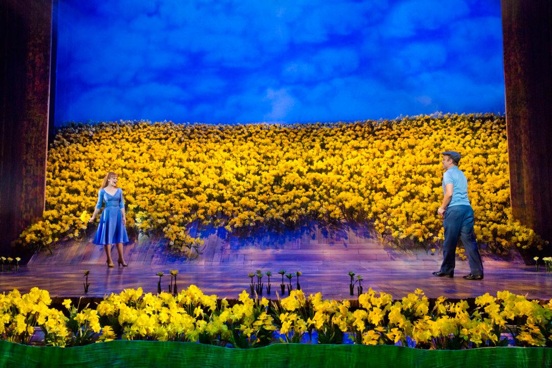 Theater Review: ‘Big Fish’