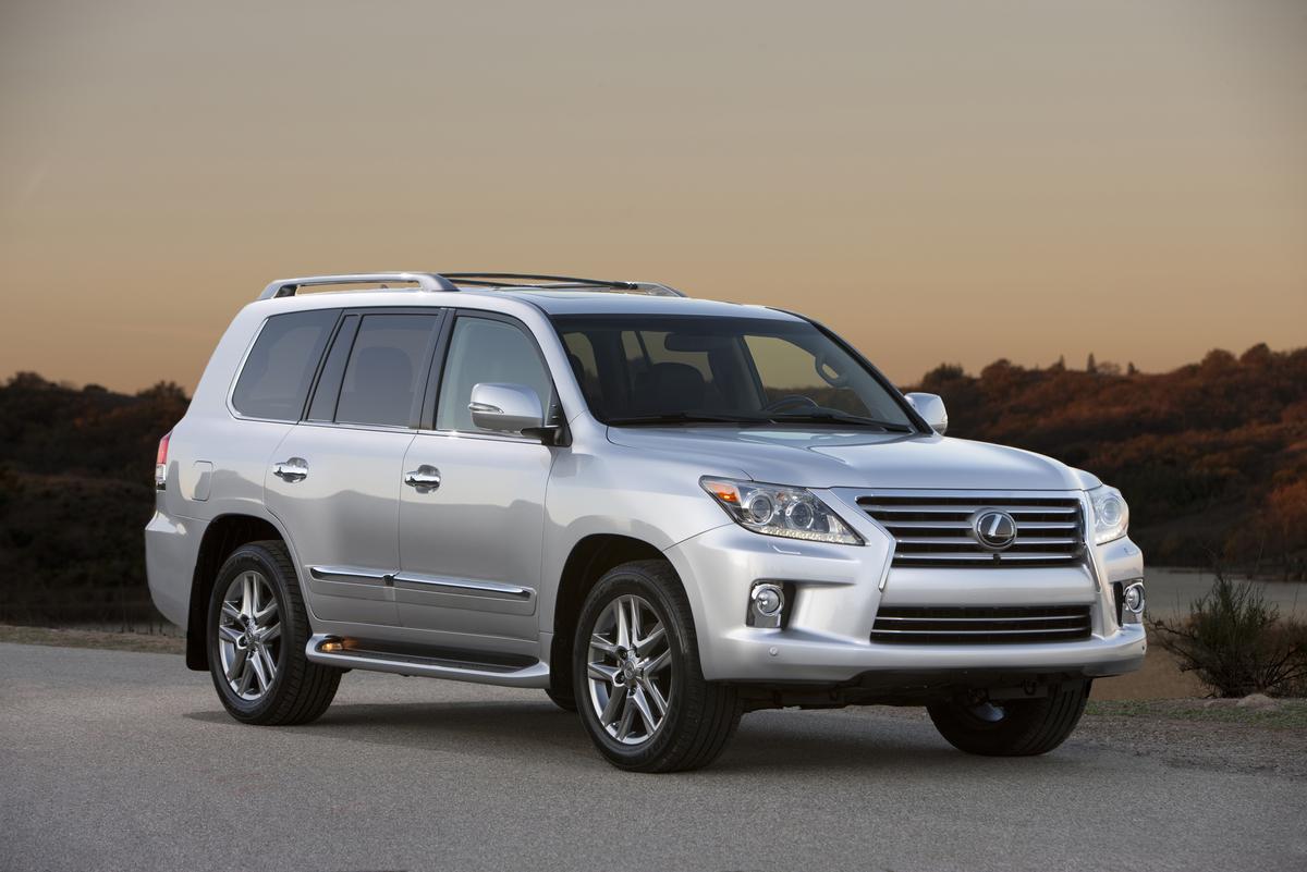 2014 Lexus LX 570 5-Door SUV