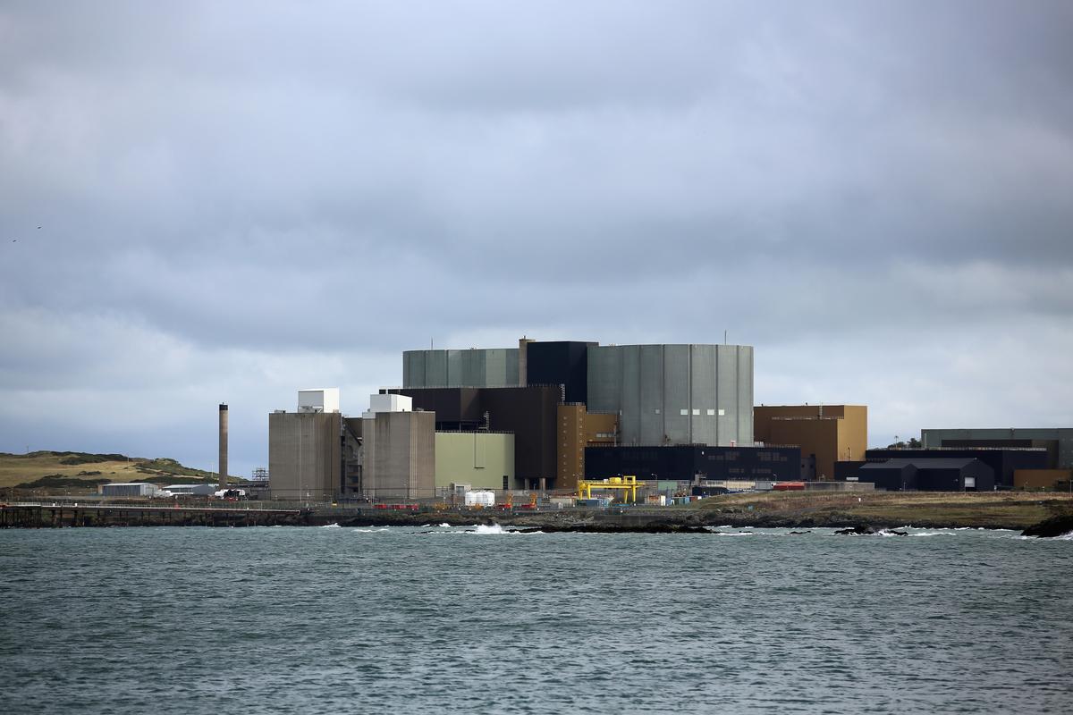 Britain Selling Assets to Foreigners