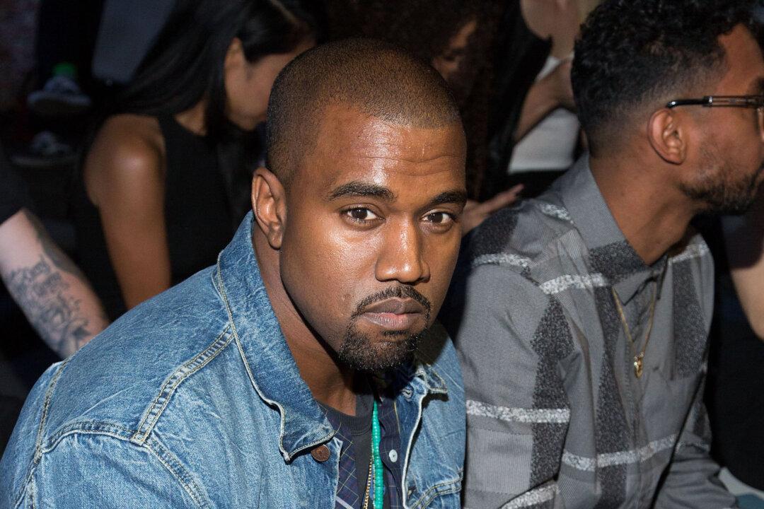 Kanye West ‘Scores 106 Points Against Wheelchair Basketball Team’ is Fake