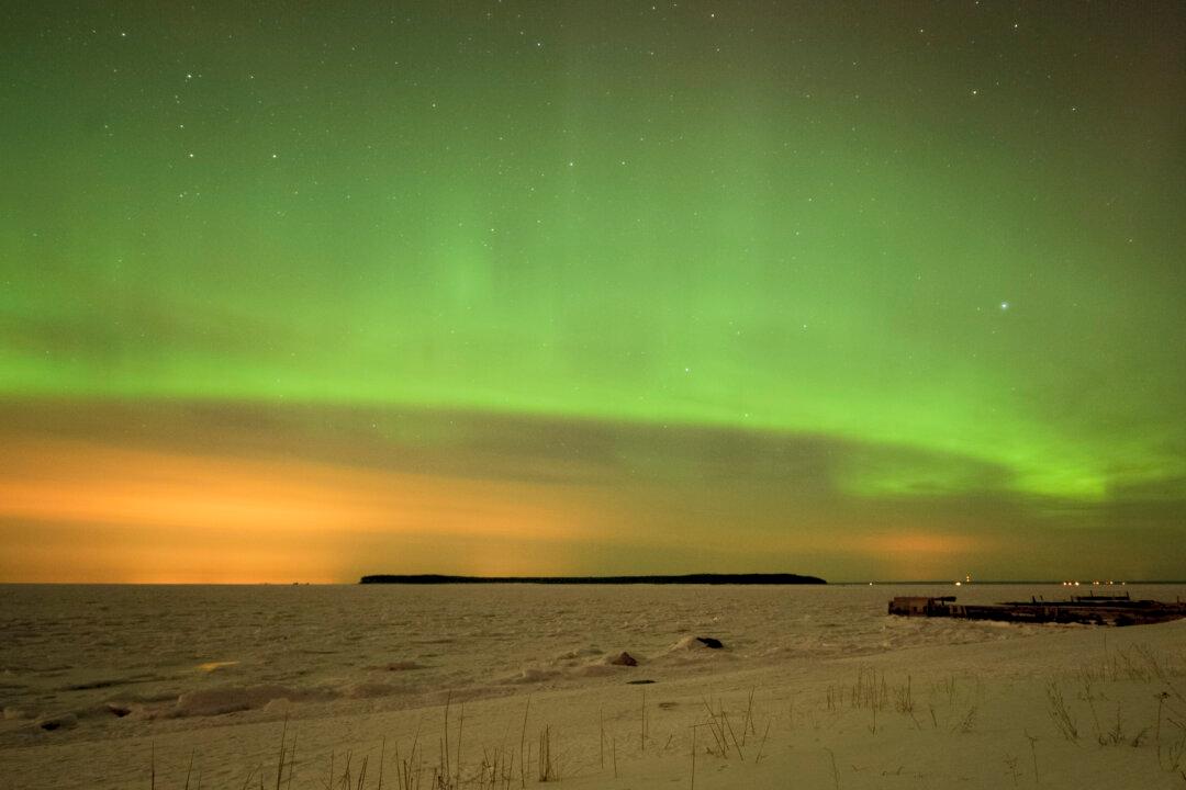 Live Stream: Watch Aurora Borealis / Northern Lights Video on Slooh Telescope (Photos)